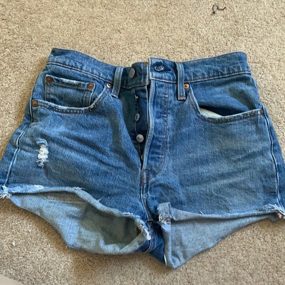Levi’s 501 shorts!